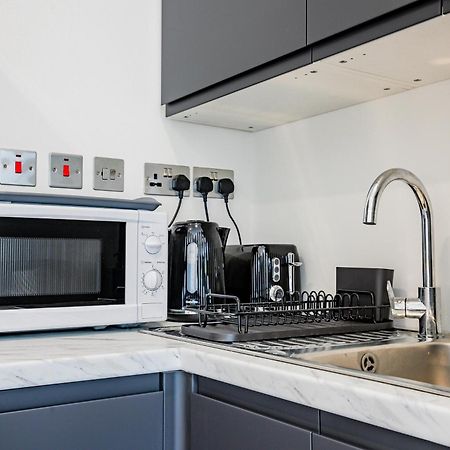 Host & Stay - Croydon Road Apartments Кейтерхэм Экстерьер фото