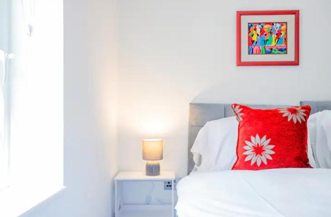 Host & Stay - Croydon Road Apartments Кейтерхэм Экстерьер фото
