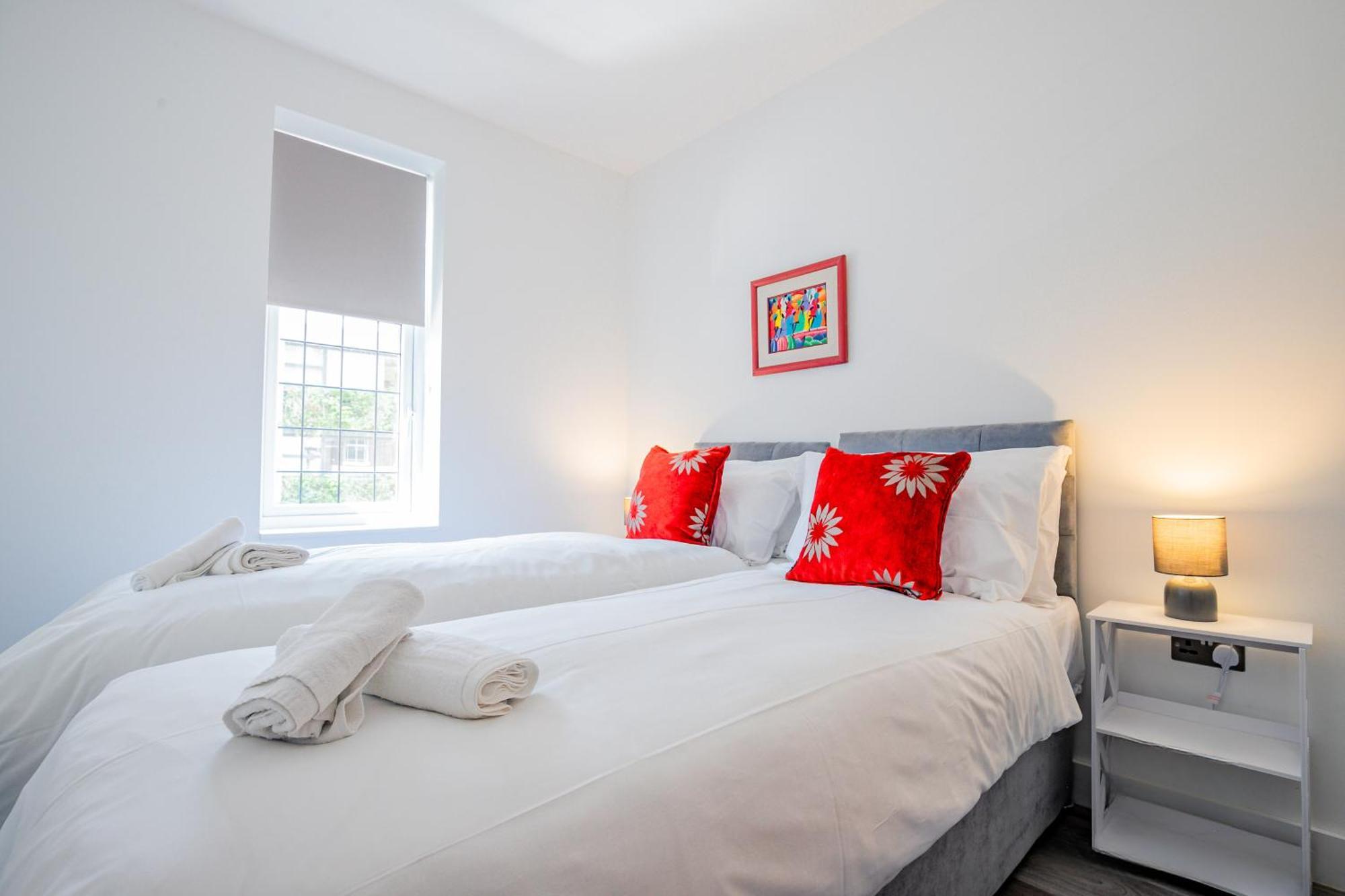 Host & Stay - Croydon Road Apartments Кейтерхэм Экстерьер фото