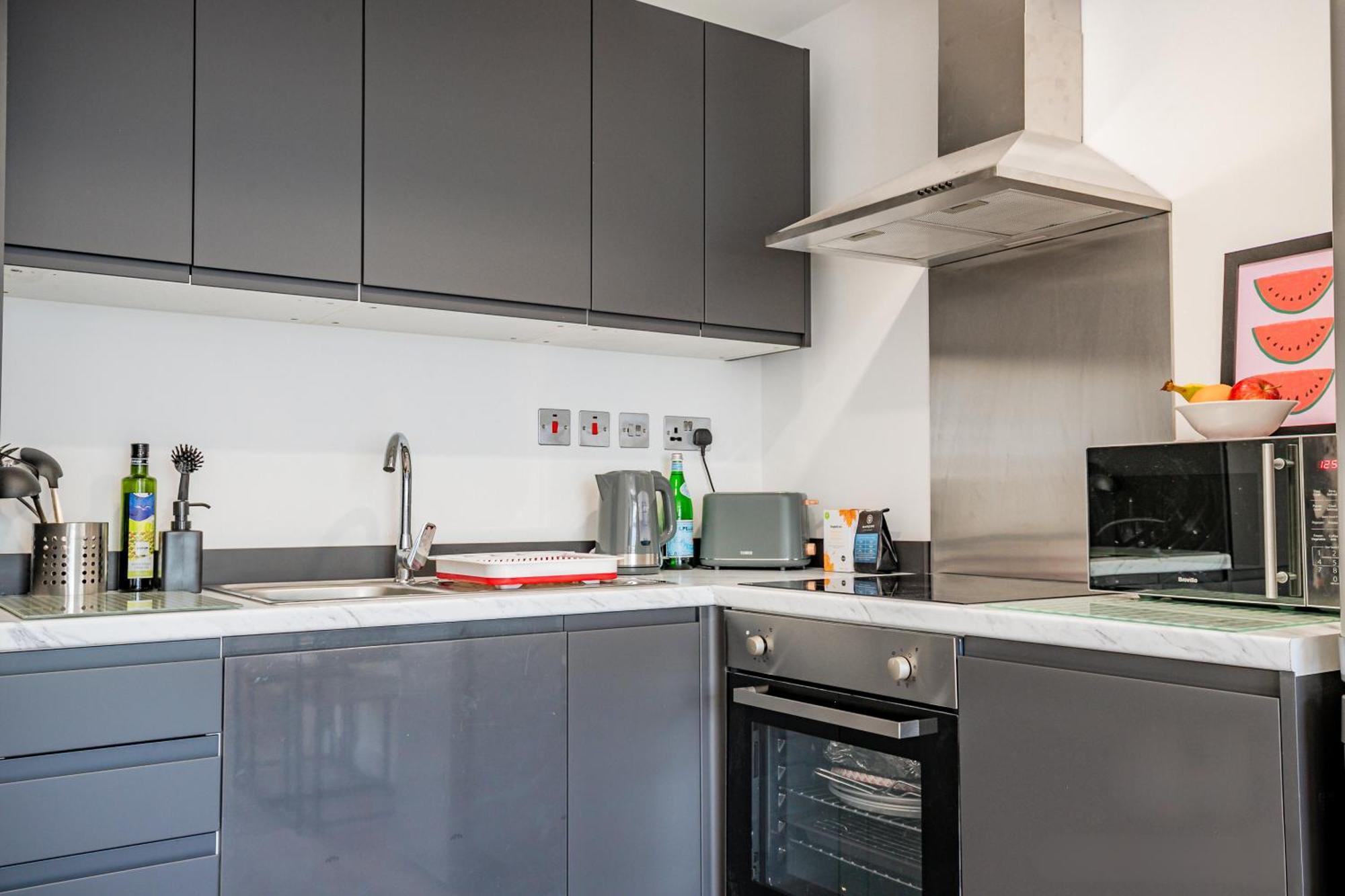 Host & Stay - Croydon Road Apartments Кейтерхэм Экстерьер фото
