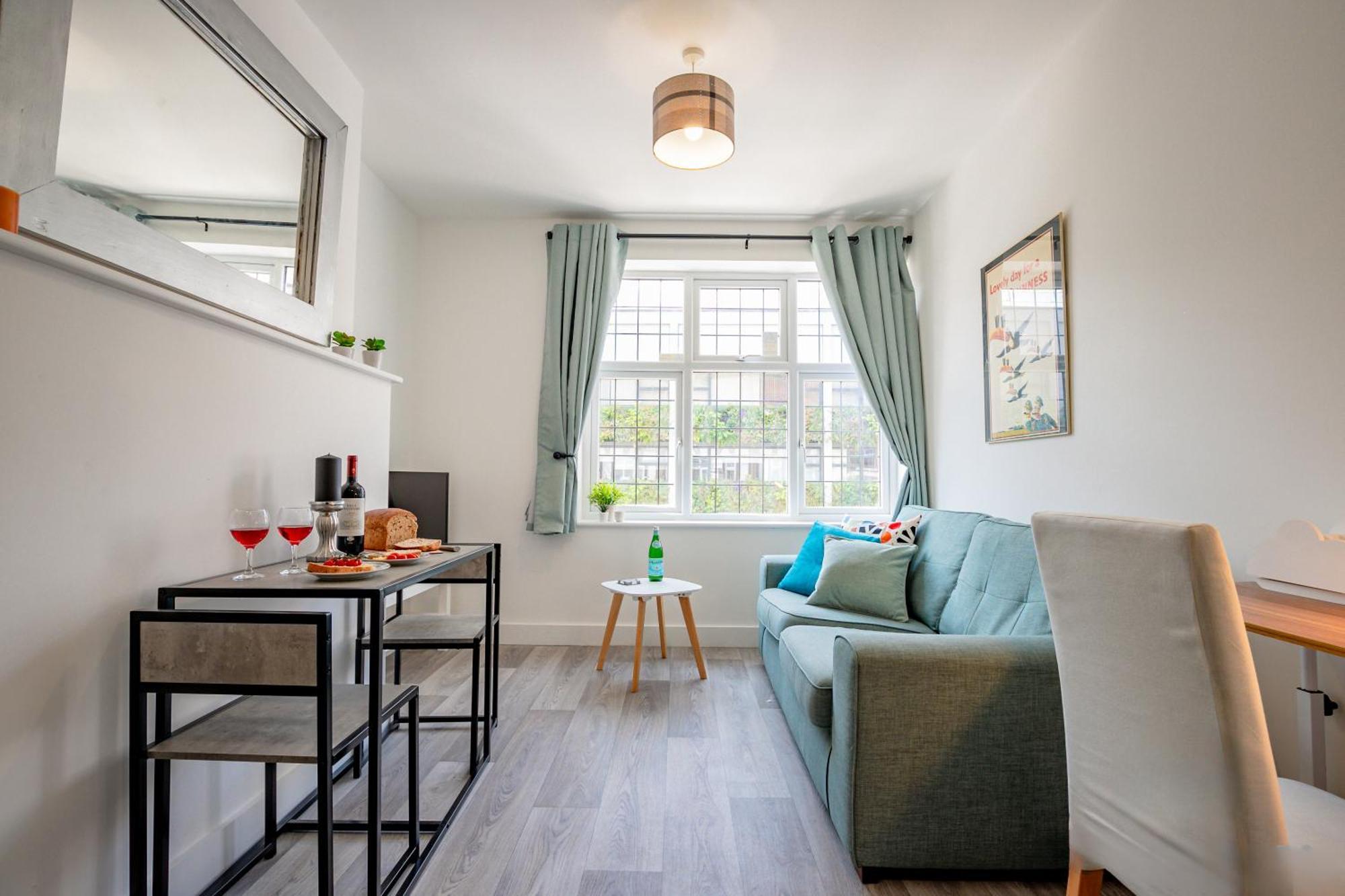 Host & Stay - Croydon Road Apartments Кейтерхэм Экстерьер фото