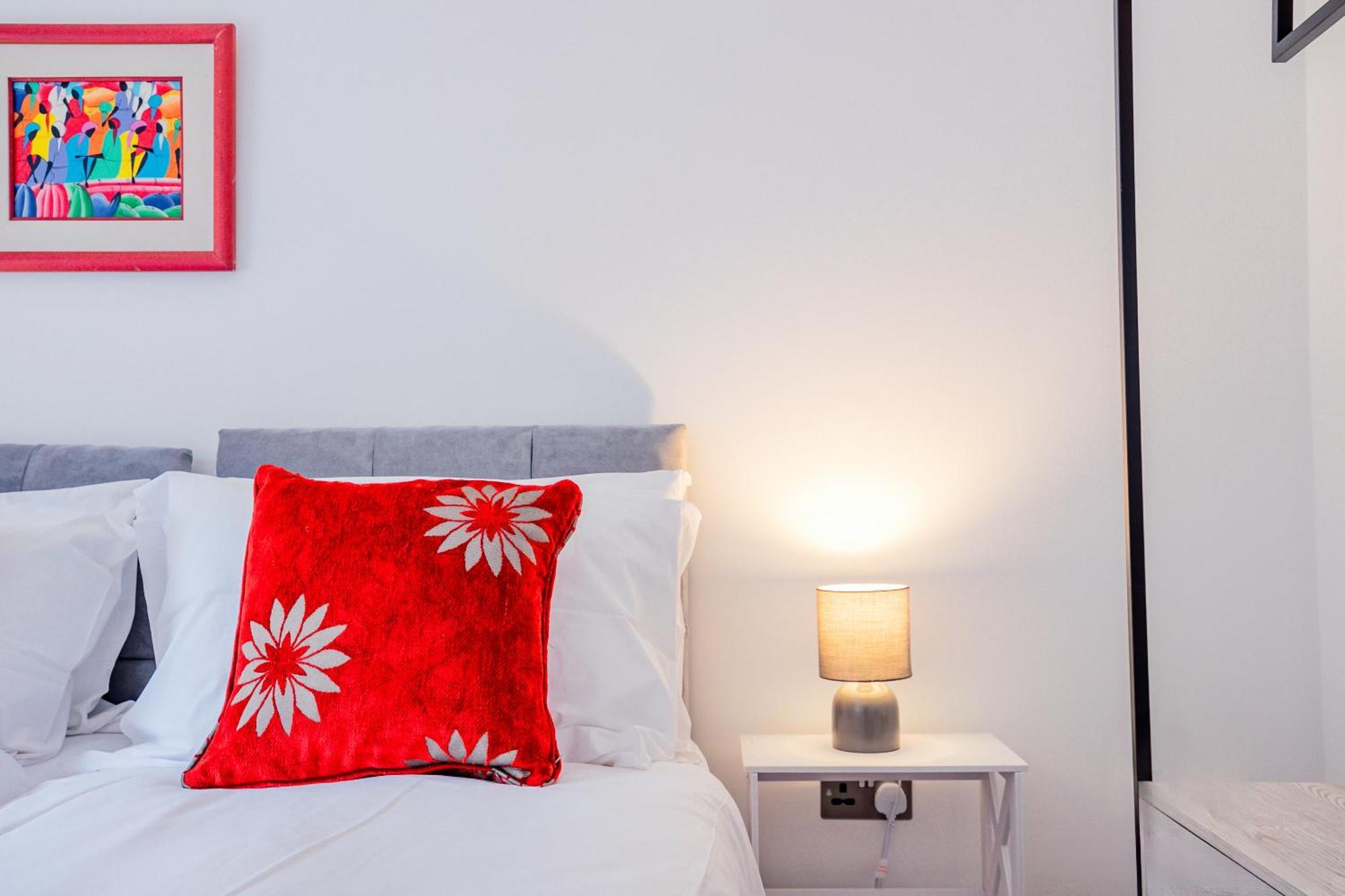 Host & Stay - Croydon Road Apartments Кейтерхэм Экстерьер фото